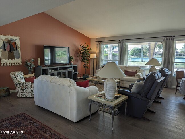 Foto del edificio - 25826 S Cedarcrest Dr