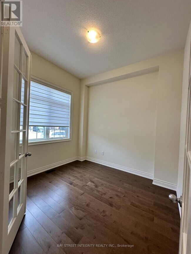 Photo du bâtiment - 1529 Day Ter