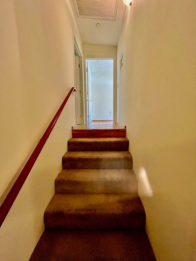 Foto del edificio - 6820 Whitley Ter