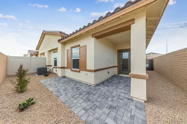 Foto del edificio - Spacious Single Level with Stunning Mounta...