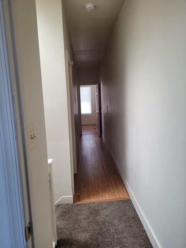 Building Photo - 1013 McKean Ave