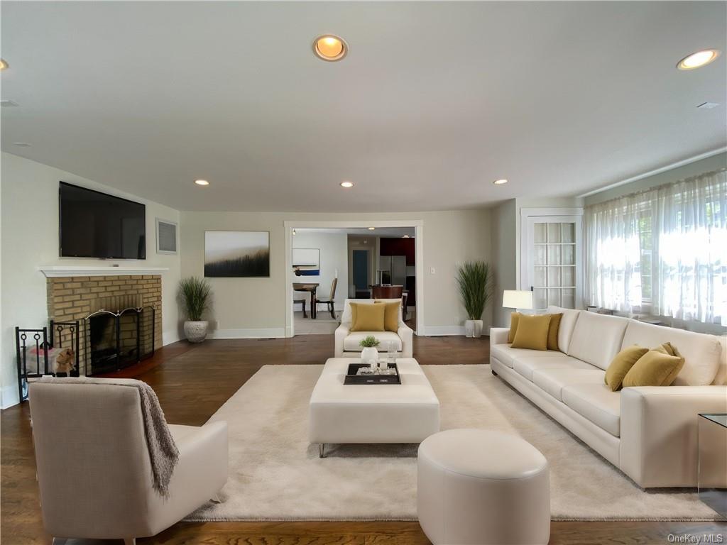 Foto principal - 27 Grand Blvd
