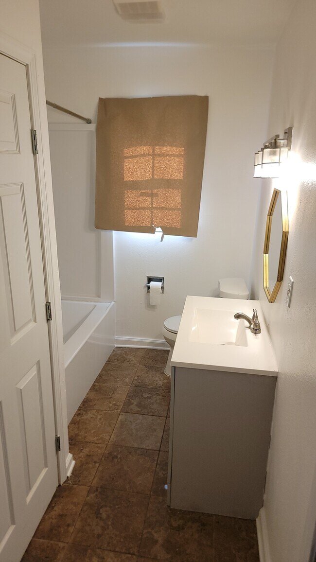 Foto del edificio - 8925 Colapissa St