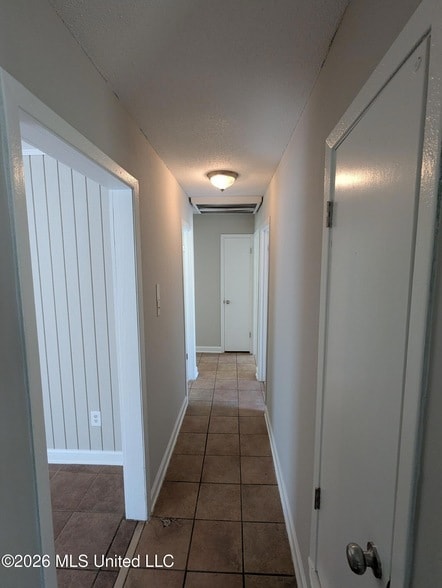 Building Photo - 2920 Valleybrook Rd