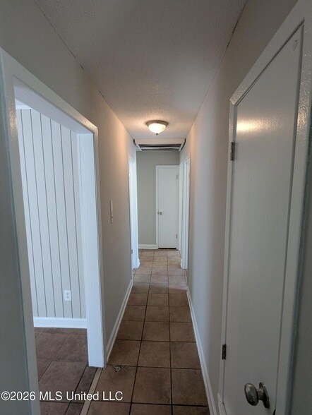 Foto del edificio - 2920 Valleybrook Rd