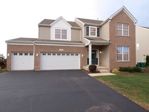 Building Photo - 8116 Bluestem Ave