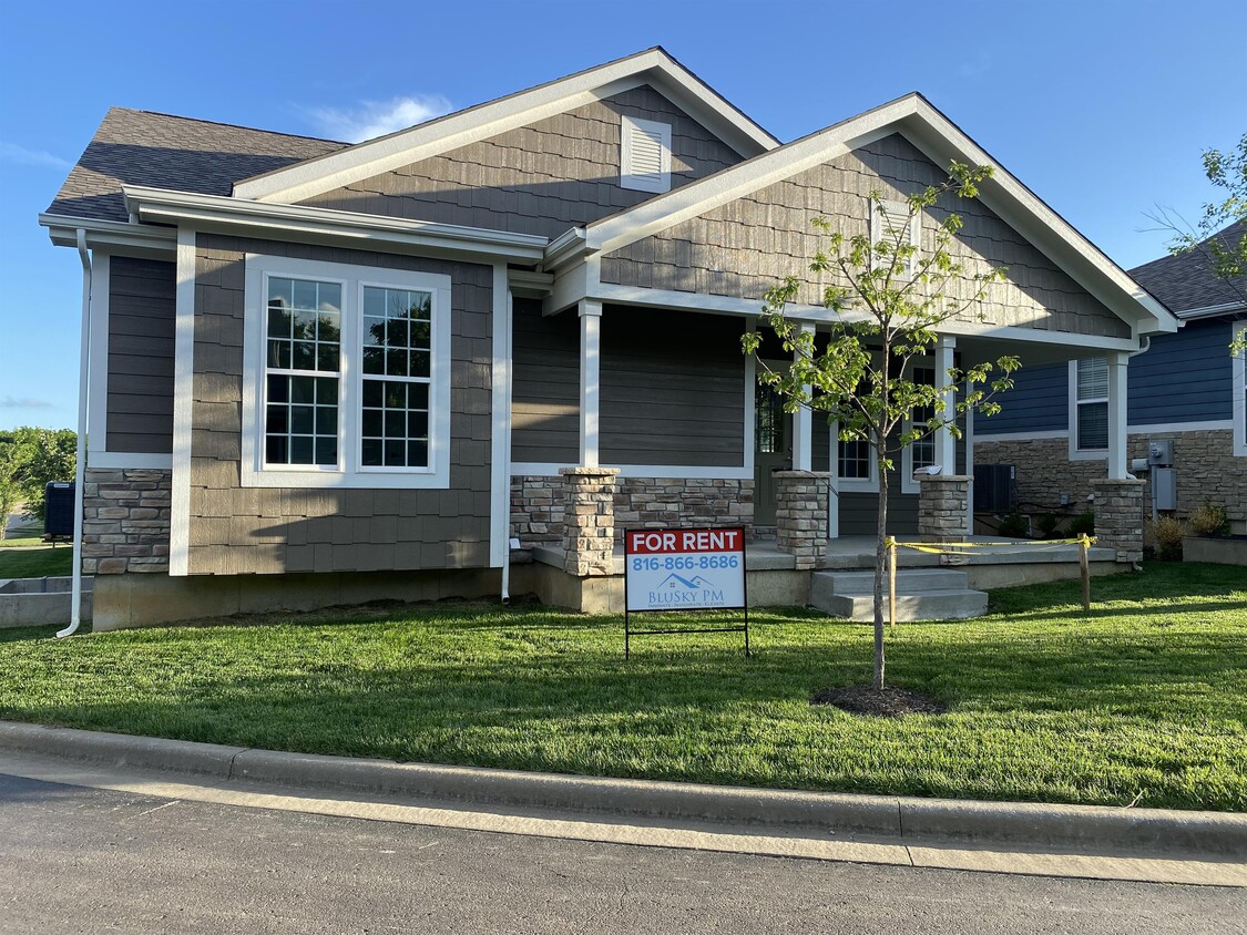 16164 Fontana St, Stilwell, KS 66085 House Rental in Stilwell, KS