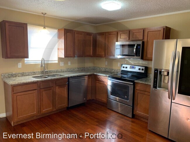 Building Photo - 3 br, 2.5 bath House - 8 Freda Jane Ln