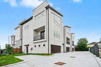 Building Photo - 119 Milby St
