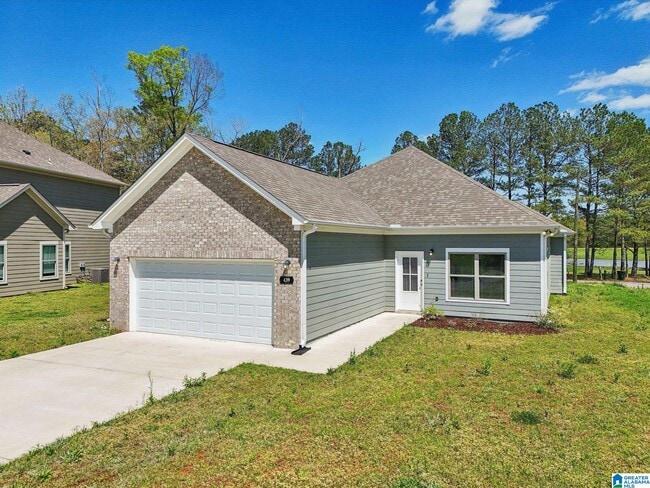 Building Photo - 439 Troubadour Ln