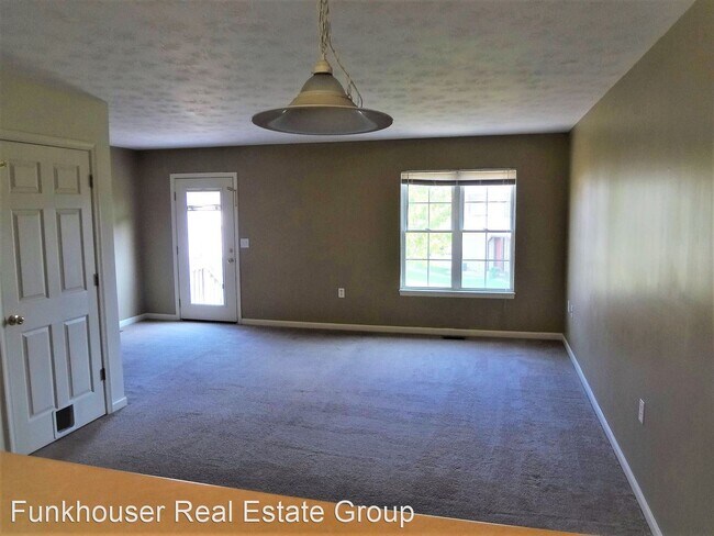 Building Photo - 2 br, 2.5 bath House - 2440 Millwood Loop