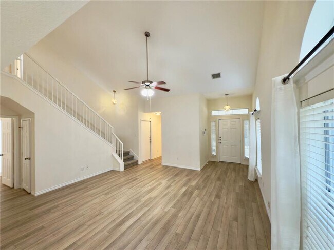 Foto del edificio - 11505 Bruce Jenner Ln