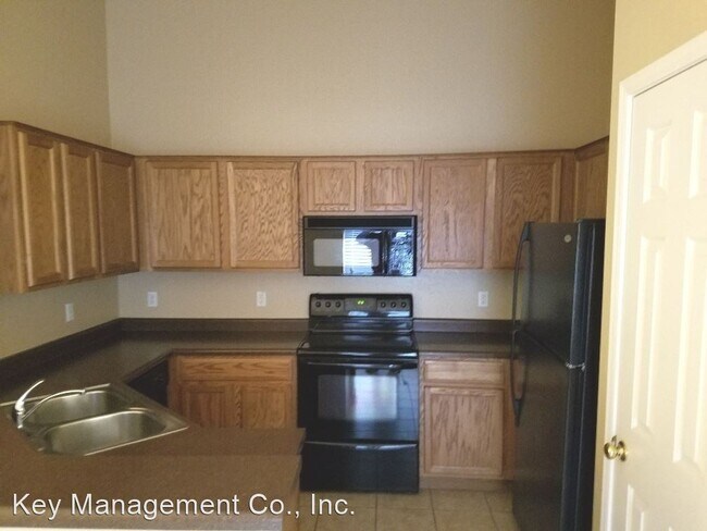 Building Photo - 3 br, 2 bath House - 15588 W. Meade Ln.