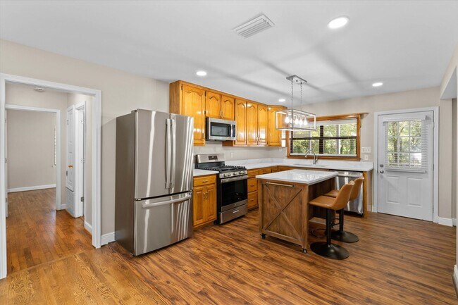 Foto del edificio - 2609 Longleaf Dr