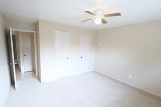 Building Photo - 22311 Fincastle Dr