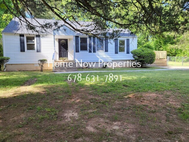 Foto del edificio - 3BR/2BA Home | Huge Private Lot + Deck | F...