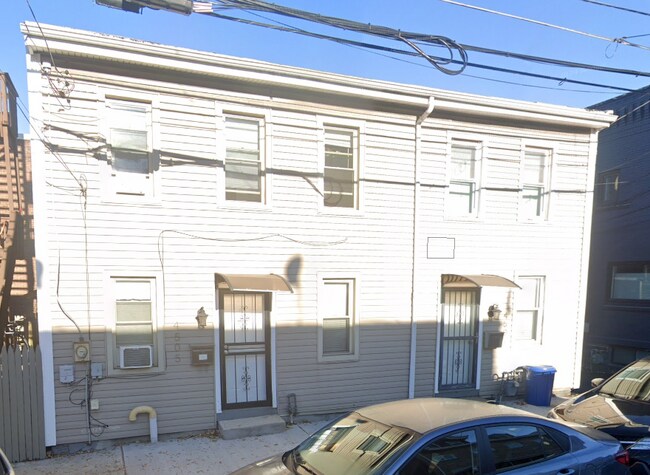 Foto del edificio - 4507 Davison St