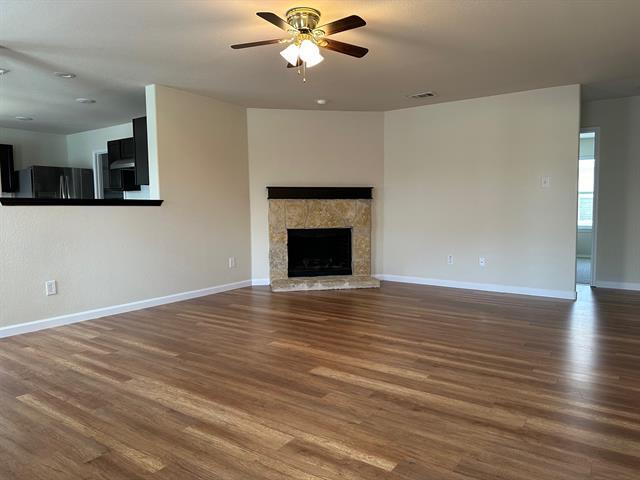 Building Photo - 5733 Mirror Ridge Dr