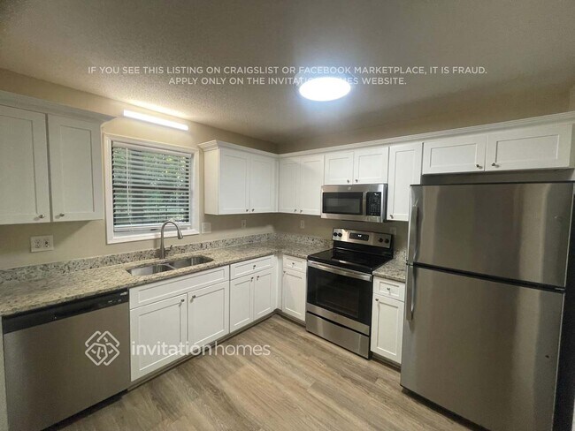 Building Photo - 62 Fairfax Ct