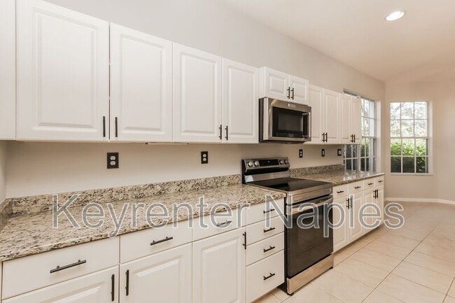 Building Photo - 12862 Carrington Cir