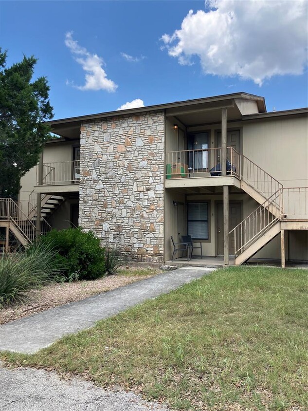 Foto principal - 20700 Bonanza St