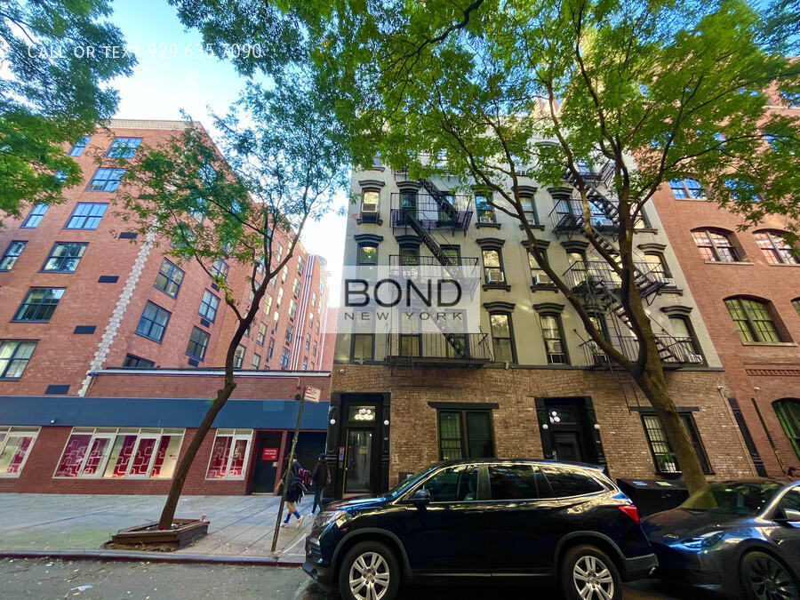 Photo - 307 Mott Street-1A