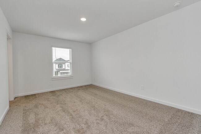 Building Photo - 12312 Maria Heights Ct