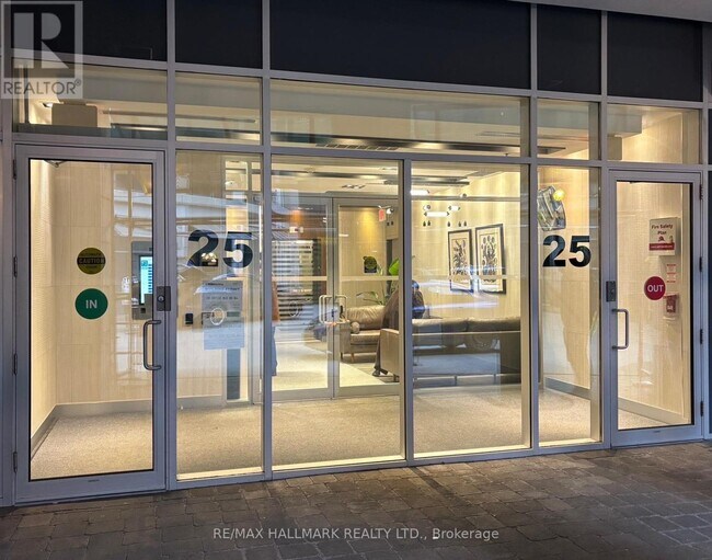 Photo du bâtiment - 25 Carlton St.