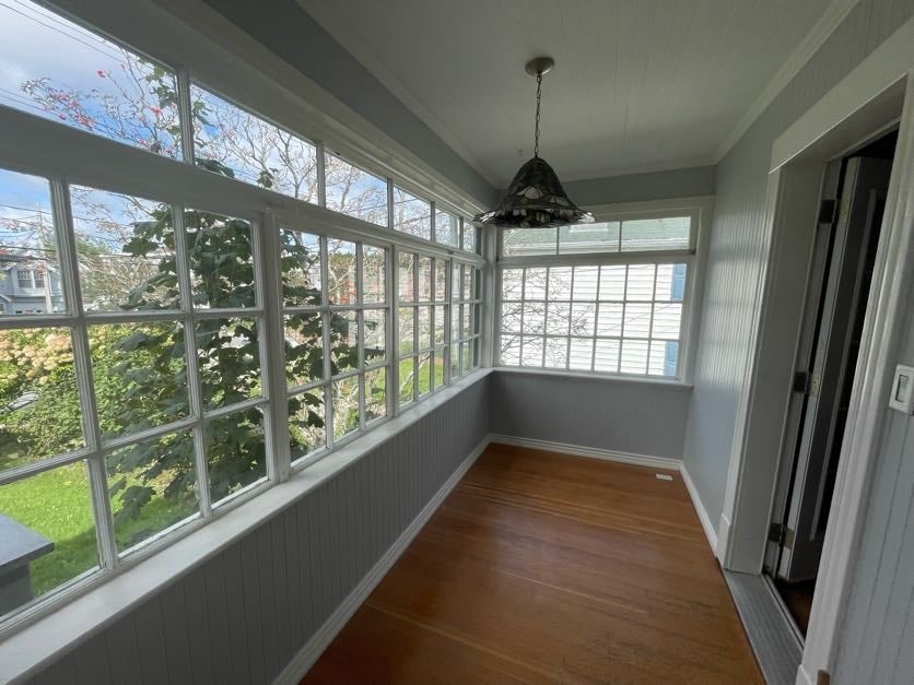 Primary Photo - 450 Douglas Av