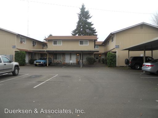 Primary Photo - 108 NE Conifer Blvd