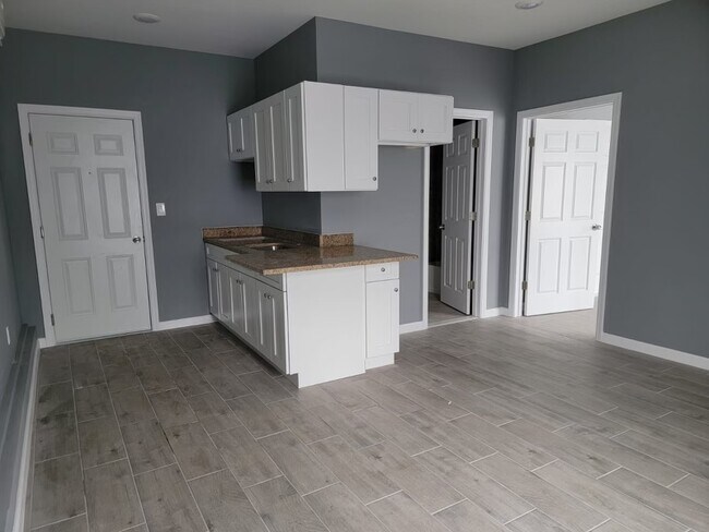 Foto del edificio - 172 Vreeland Ave