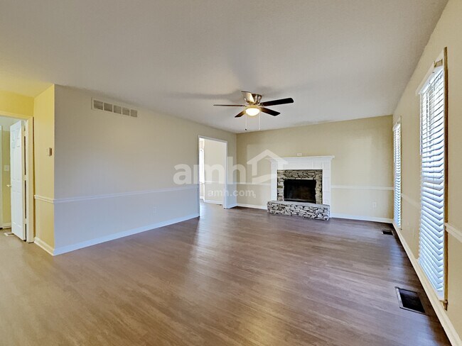 Foto del edificio - 34 Bell Court