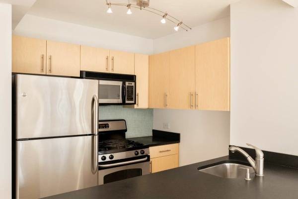 Foto principal - 155 W 20th St