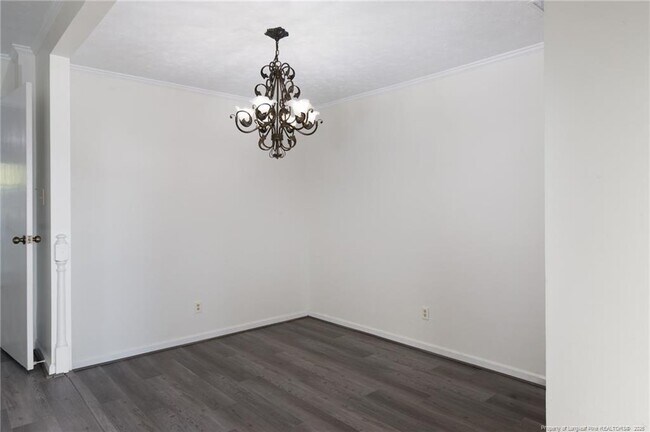 Foto del edificio - 1228 Woodland Dr