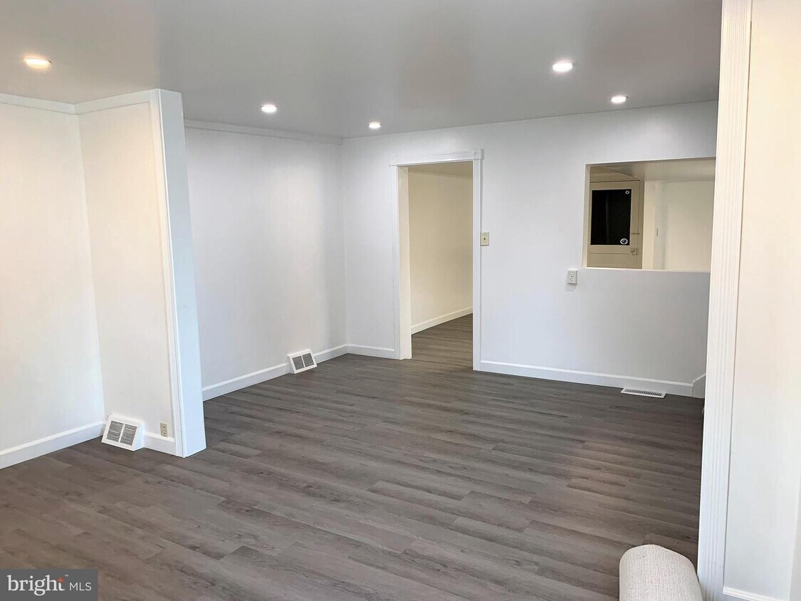Foto principal - 25 Chestnut St