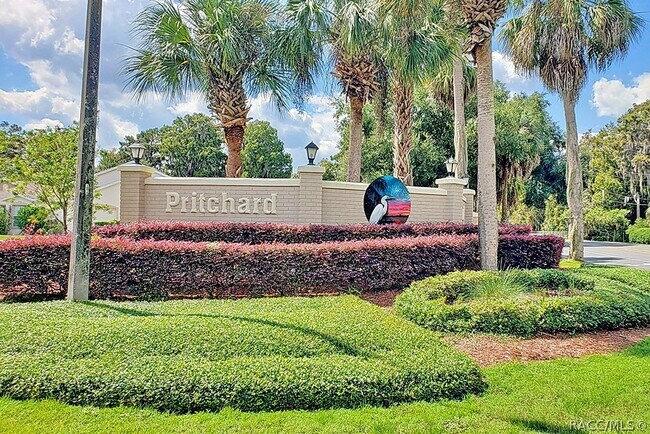 Foto del edificio - 888 Pritchard Island Rd