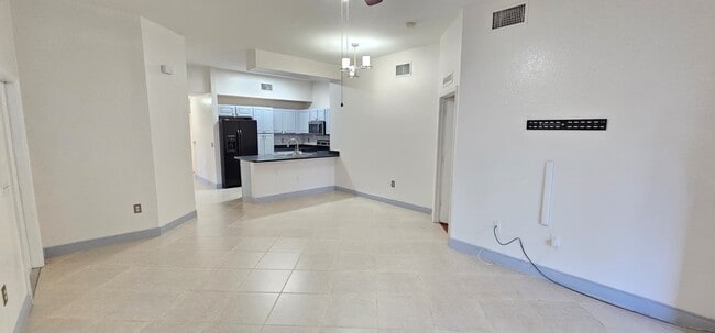 Building Photo - 3340 Palomino Dr