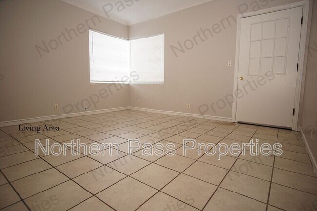 Foto del edificio - 1421 Howze St