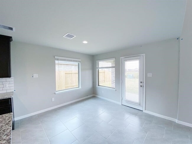 Building Photo - 9219 Downing St