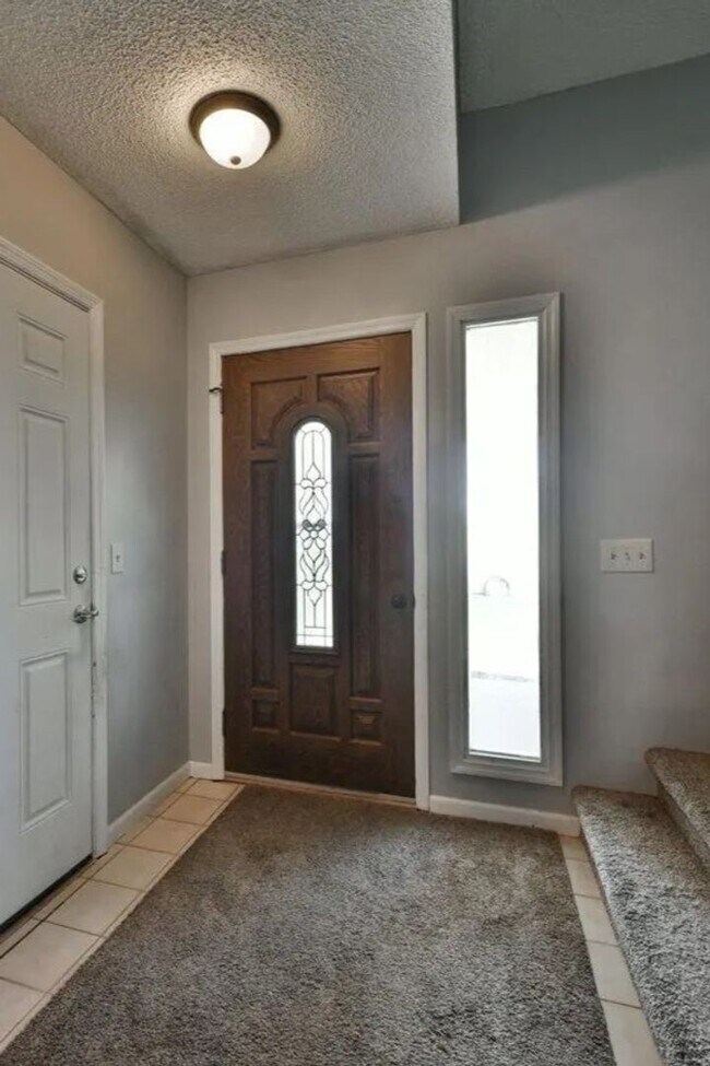 Foto del edificio - Prime Papillion Location Near Schools & Amenities