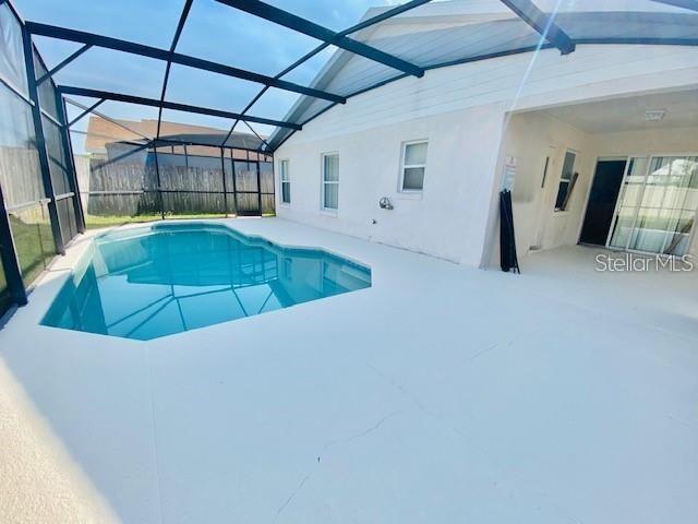 Foto del edificio - 147 S Roma Way