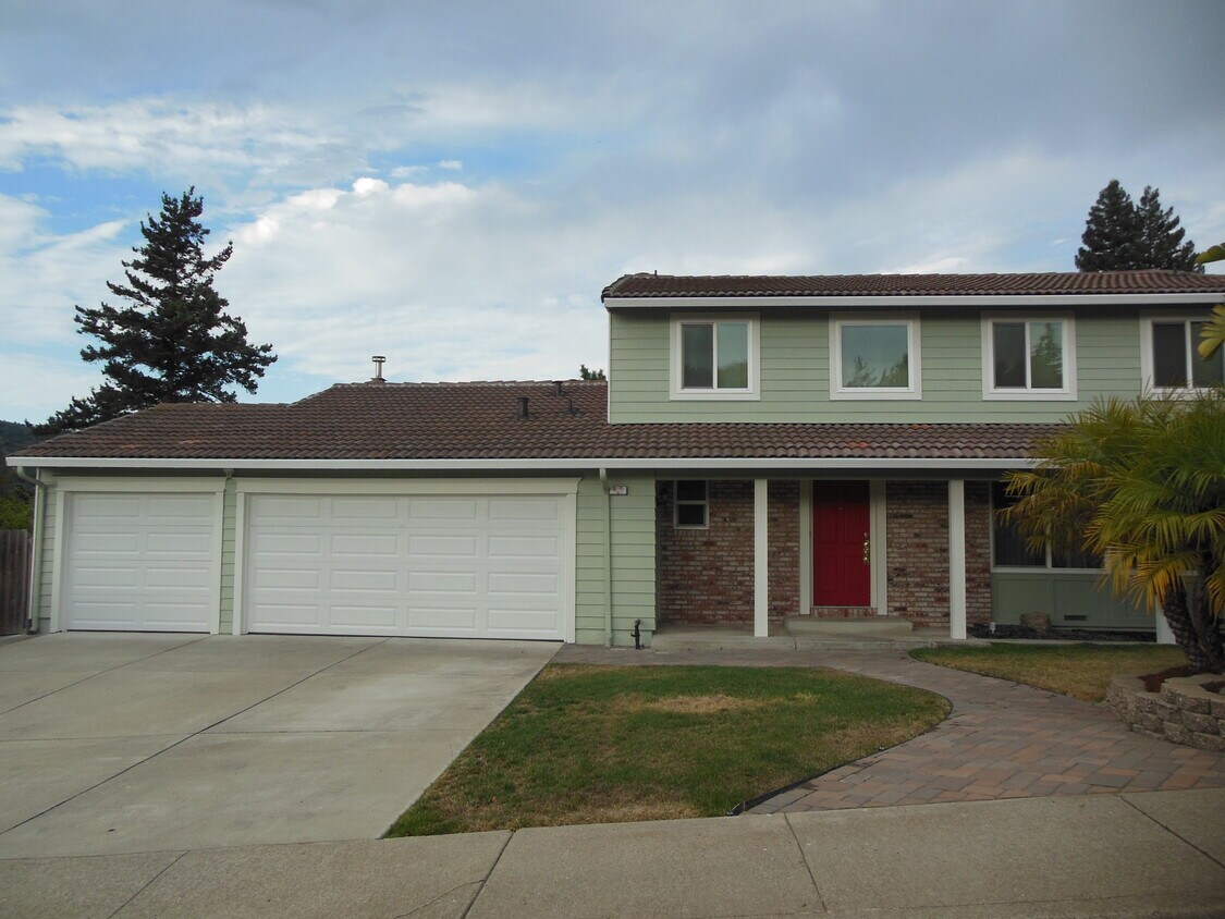 1211 Fascination Cir, Richmond, CA 94803 House for Rent in Richmond