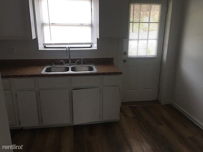 Foto del edificio - 237 Mt Martha Dr