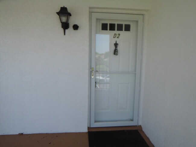 Foto del edificio - 1209 S Lakes End Dr