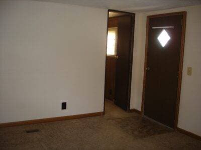 Building Photo - 3012 Dennis Ct NE