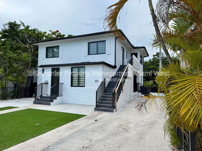 Building Photo - 210 Beacom Blvd