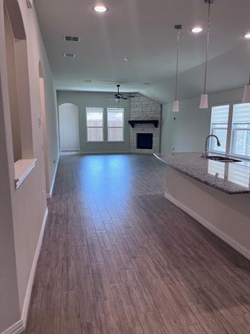 Building Photo - 5313 Amphora Ave