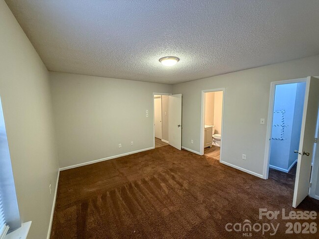 Foto del edificio - 3006 Overlook Trail