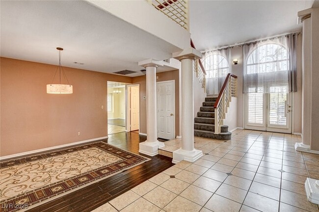 Building Photo - 8344 Snowmass Dr