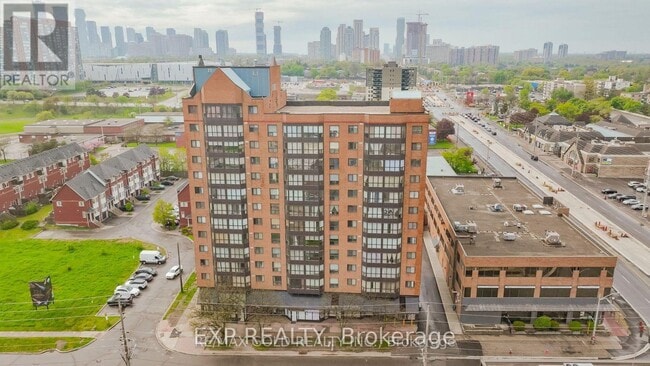 Building Photo - 25 Agnes St